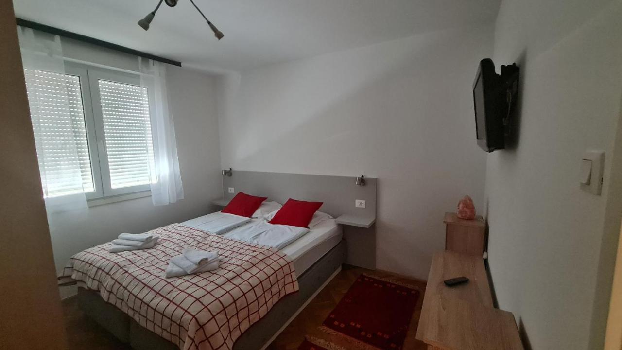Sara Apartamento Mostar Exterior foto